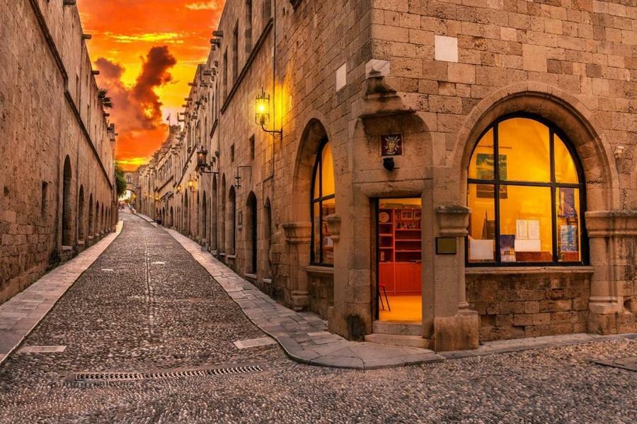 Praxitelous 9 Old Town Villa Rhodes City ภายนอก รูปภาพ